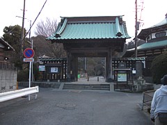 妙本寺の山門